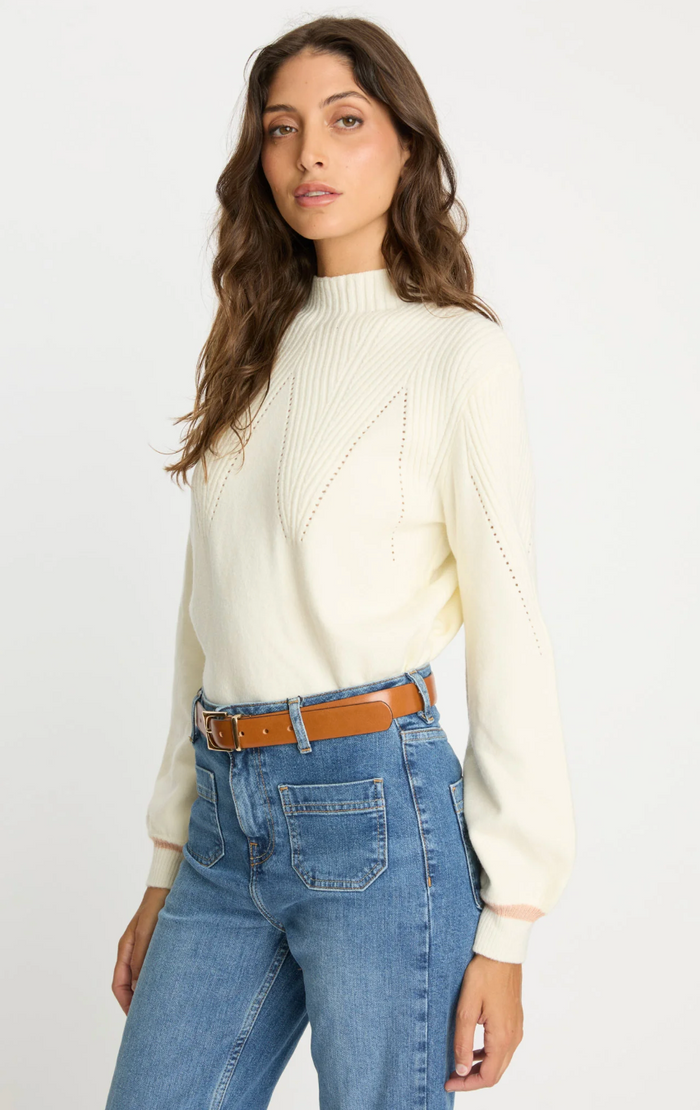 ELINE SWEATER IN ANTIQUE WHITE