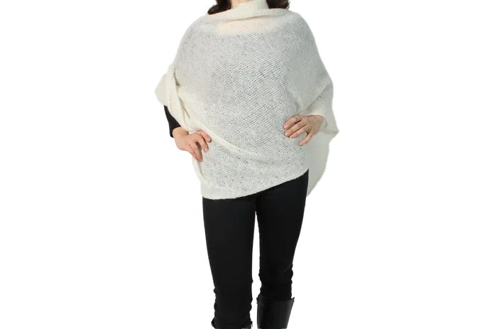 Light Wool Poncho - White