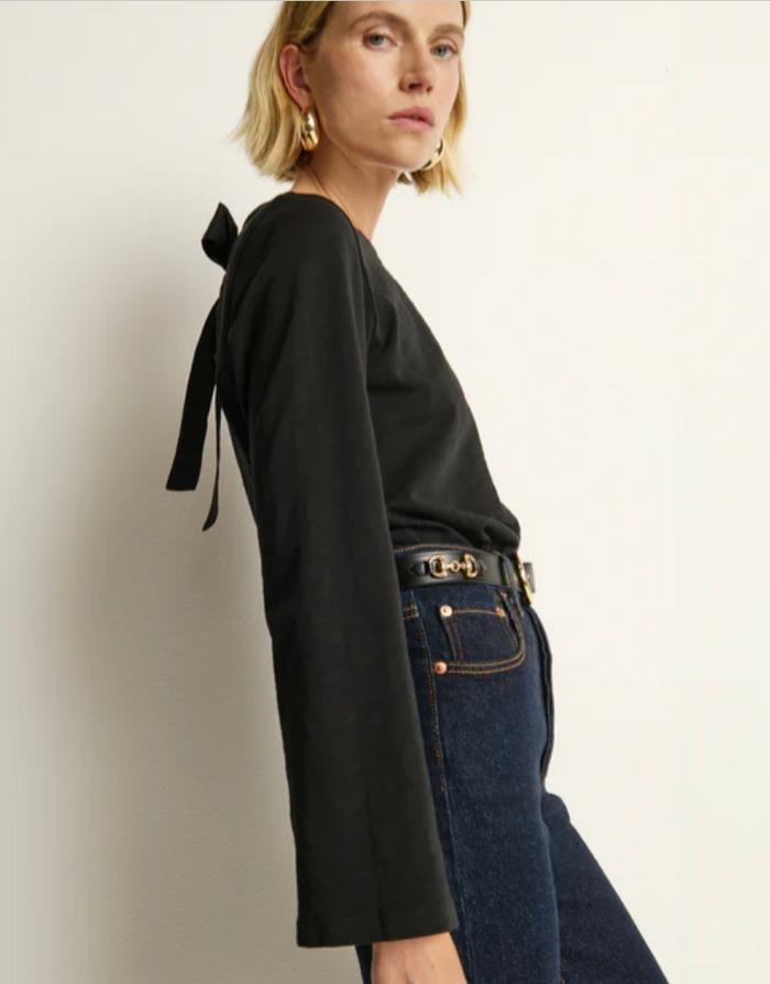 TAVIN TIE BACK TOP IN BLACK