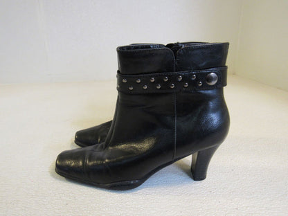 Aerosoles-A2-Cingalong-Ankle-Boots-Black-3-in-Heel-Female-Adult-Size-8-Solid-444 4