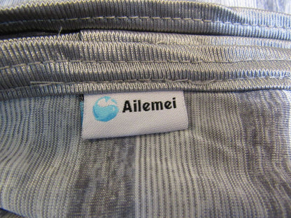 Ailemei-Everything-and-Chill-Cooling-Blanket-70-in-x-50-in-Gray-Striped-Design-576 5