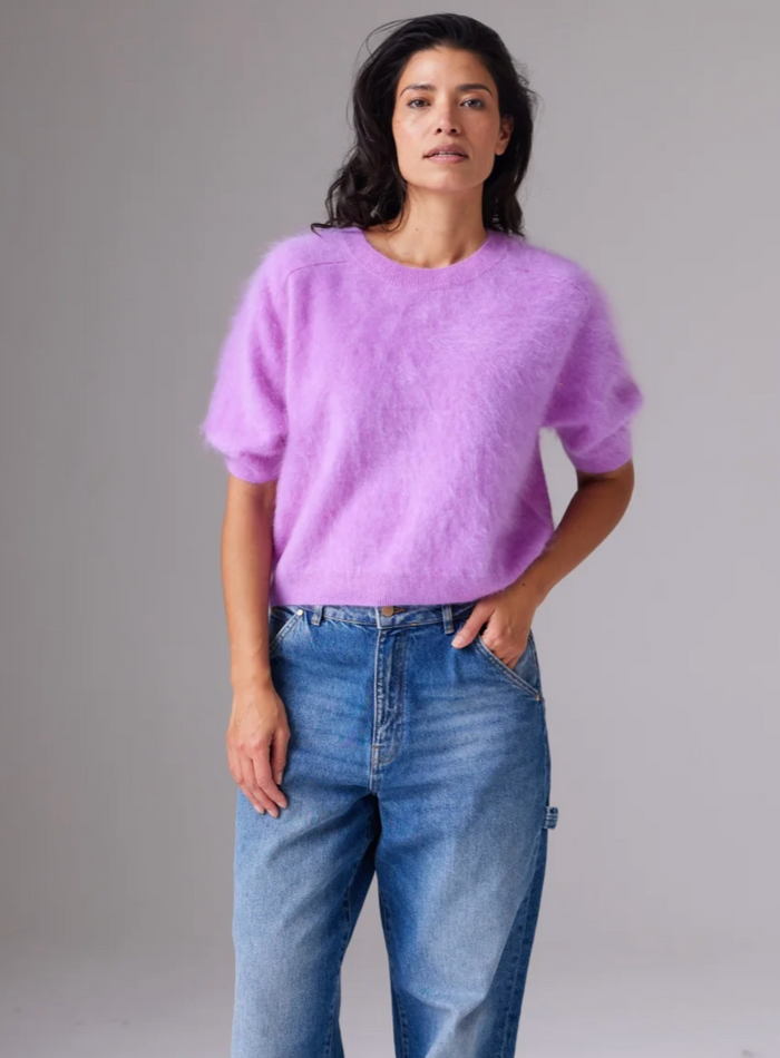BRUSHED BELLI TEE IN MISTY PURPLE