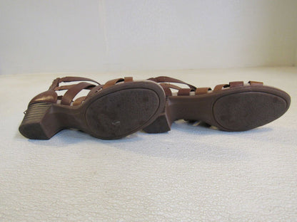 Clarks-Ultimate-Comfort-Collection-Sandal-
Sandals-Tan-Female-Adult-Size-8-438 6
