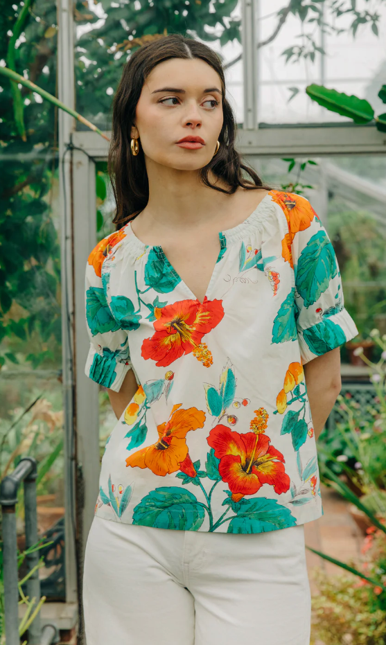 DAWSON TOP IN CARMELA FLORAL