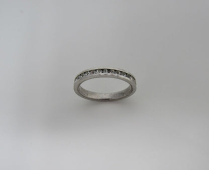 Designer-Fashion-Ring-Female-Adult-Size-8-456 6