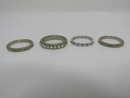 Designer-Fashion-Rings-Lot-of-4-Small-Clear-Gems-Female-Adult-Size-7-466 4