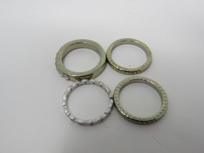 Designer-Fashion-Rings-Lot-of-4-Small-Clear-Gems-Female-Adult-Size-7-466 6