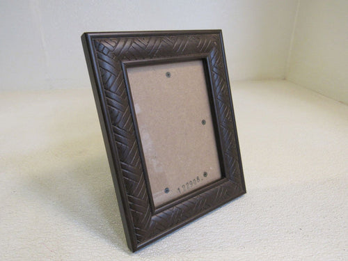 Designer-Picture-Frame-5-in-x-7-in-Brown-122906-176 1