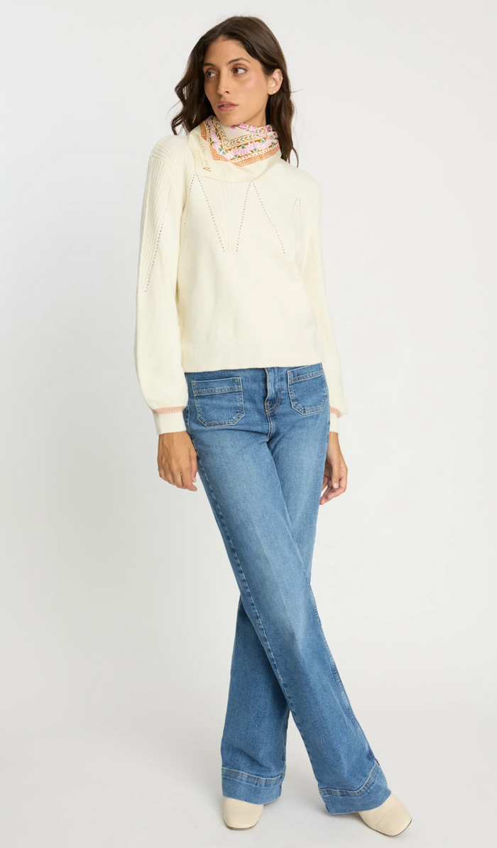 ELINE SWEATER IN ANTIQUE WHITE