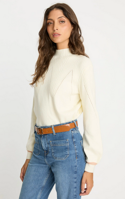 ELINE SWEATER IN ANTIQUE WHITE