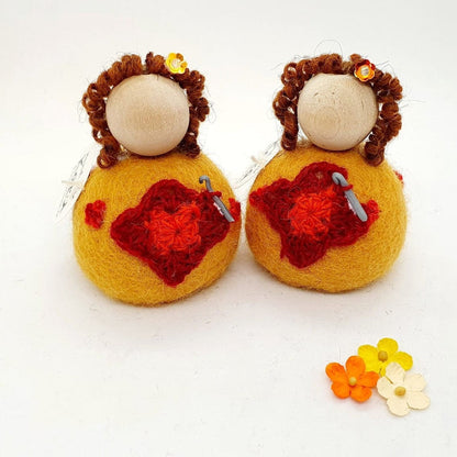 Felted wool Crochet Lady - Yellow - The Icelandic Store