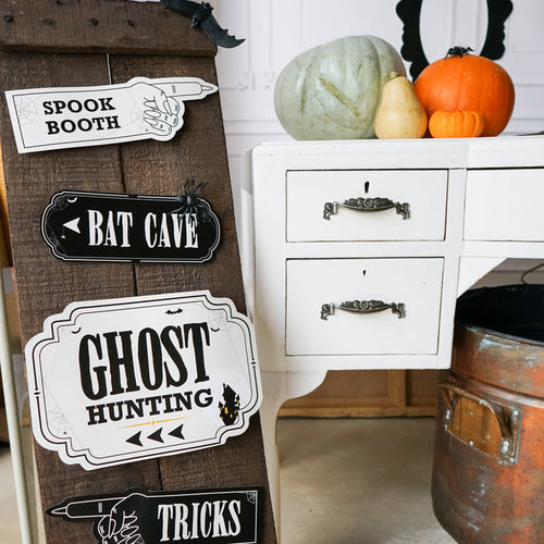 Halloween Haunted House Party Signs