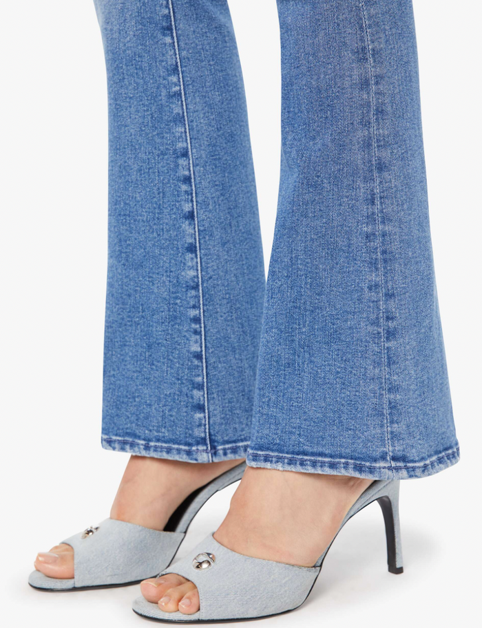 HIGH WAISTED WEEKENDER SKIMP IN SWING AND A MISS