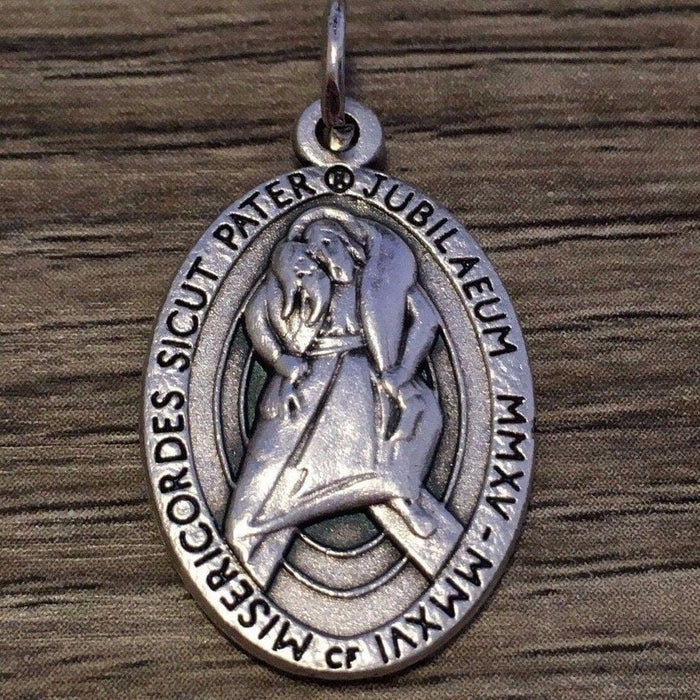 Holy Year Of Mercy -2015 Jubilee Medal Blessed by Pope | Catholically