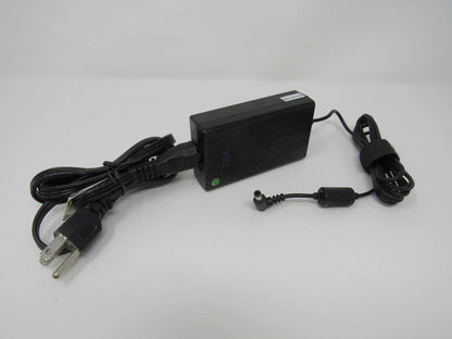 IBM-AC-Adaper-Output-DC-19V-50-60Hz-11J8627-282 1