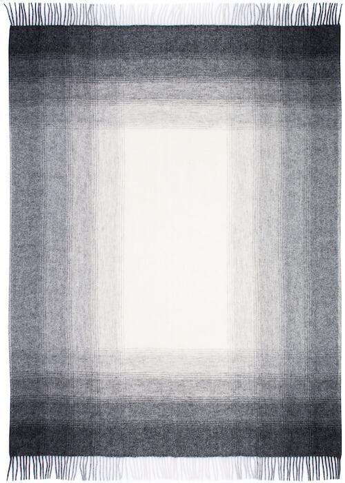 Checks and Plaids wool Blanket from Iceland Alafoss  3040