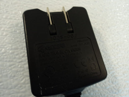 Kyocera Rapid Travel Charger Black Output 4.5VDC TXTVL0C01 -- Used