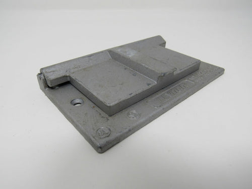 Leviton-Weatherproof-Outlet-Recepticle-Cover-Wet-Location-Zinc-Galvanized-742 1