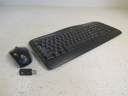 Logitech-Wireless-Keyboard-and-Mouse-Combo-Black-MK320-634 2