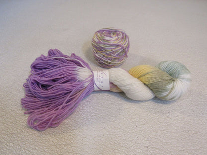 Lornas-Shepherd-Sport-Hand-Dyed-Yarn-Yellowstone-1-Skein-1-Ball-200-Yards-Each-696 3