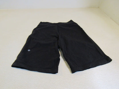 Lululemon-Athletic-Shorts-Black-Pockets-Drawstring-Luon-Female-Size-4-540 4