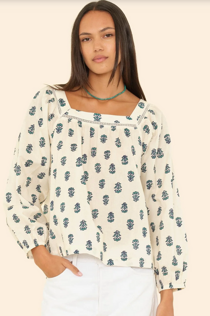 MIRA TOP IN CLOVER STAMP