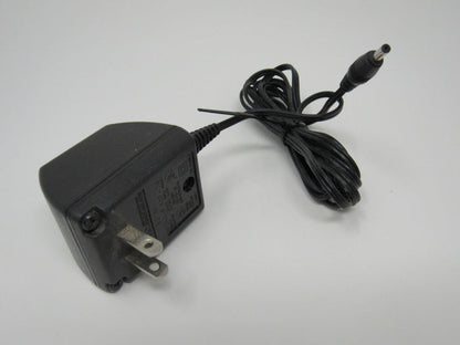 Nokia-Adapter-Output-VDC-60Hz-50mA-ACP-7U-154 2