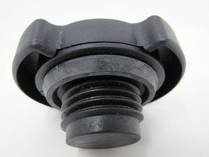Pronto-Engine-Oil-Cap-MotoRad-Black-MO-100-672 4