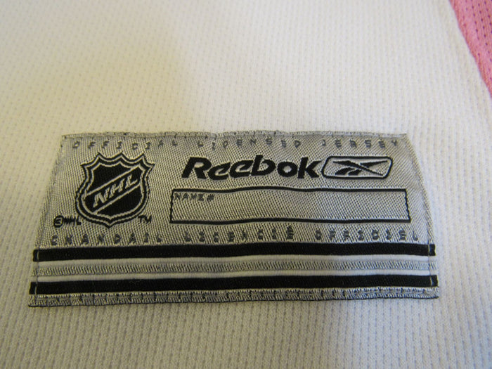 Reebok-Vancouver-Canucks-Hockey-Jersey-NHL-Female-Adult-Size-S-360 4