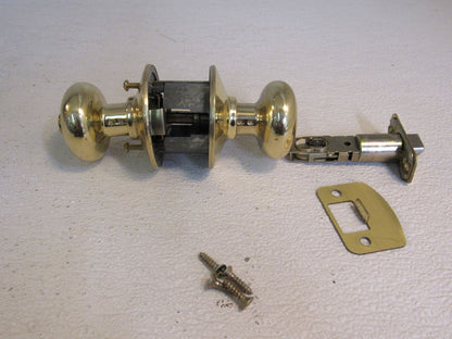 Schlage-Door-Knob-Privacy-Polished-Brass-542 3