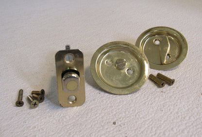 Schlage-Pocket-Door-Latch-and-Handles-Polished-Brass-530 2