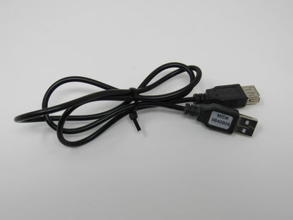 Standard-USB-A-Plug-to-USB-A-Plug-Cable-2-ft-Male-824 3