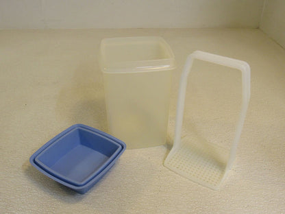 Tupperware-Pick-a-Deli-Pickle-Olive-Keeper-Container-1560-2-132 7