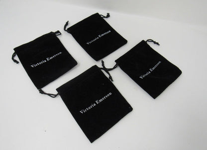 Victoria-Emerson-Jewlery-Bags-Lot-of-4-Blacks-614 1