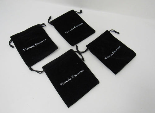 Victoria-Emerson-Jewlery-Bags-Lot-of-4-Blacks-614 1
