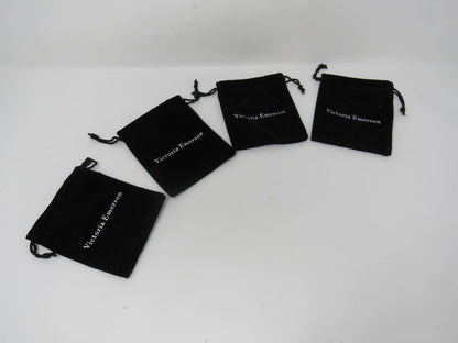 Victoria-Emerson-Jewlery-Bags-Lot-of-4-Blacks-614 3