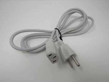 Volex-Power-Cord-ft-NEMA-5-15P-IEC-C13-522 1
