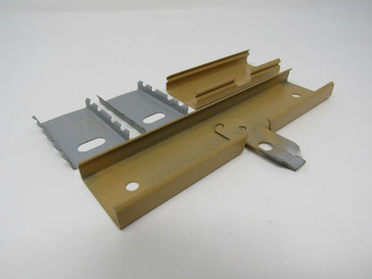 Wiremold-Connector-Side-Reducing-2000-Raceway-7in-x-x-2in-2089-Metal-792 2